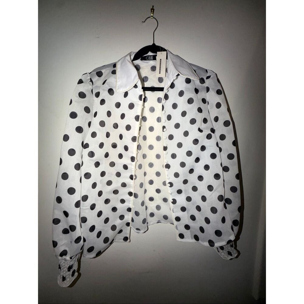 CBR size L white and black polka dot jacket